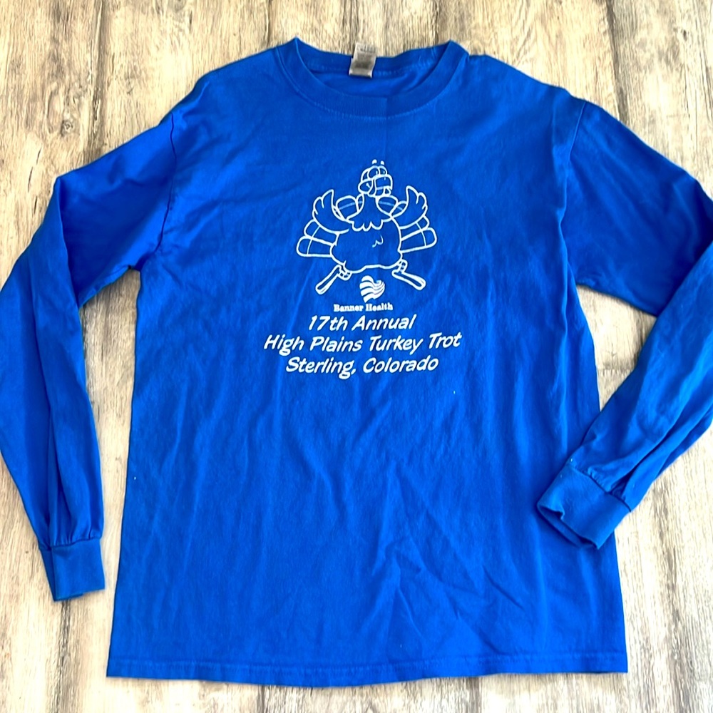 Long sleeve, blue, t-shirt